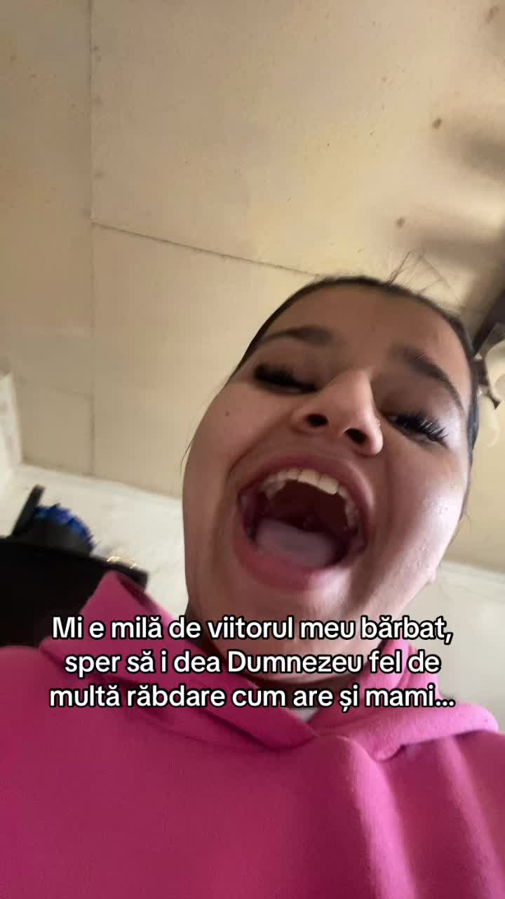 @Ciorixxx Alinusss😘
