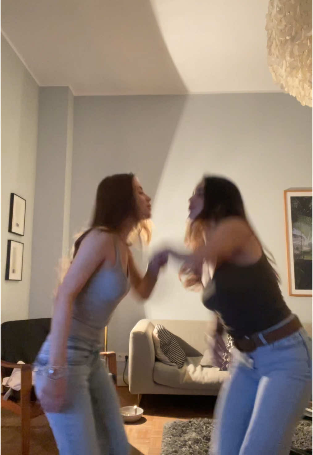 @Ela