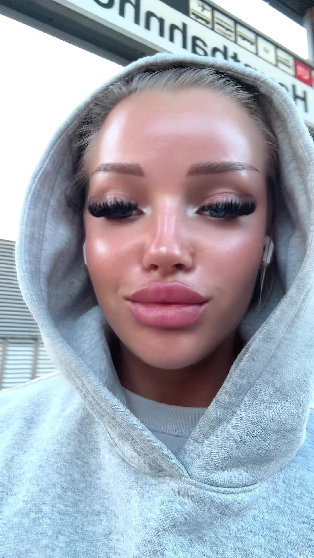 @Carina