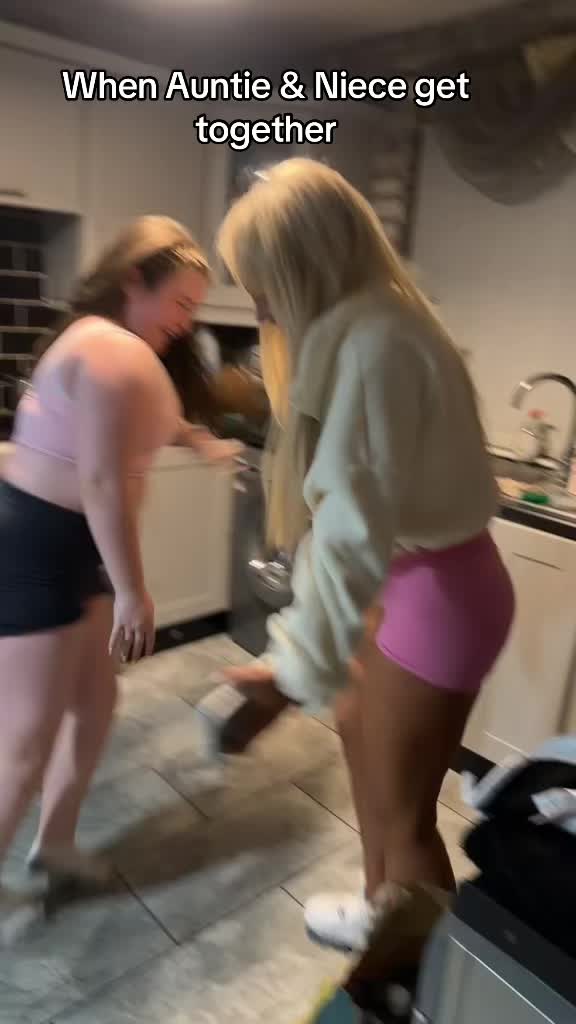 @𝒫𝓇𝑒𝓉𝓉𝓎𝓁𝒾𝓁𝒷𝒶𝓇𝒷𝒾𝑒