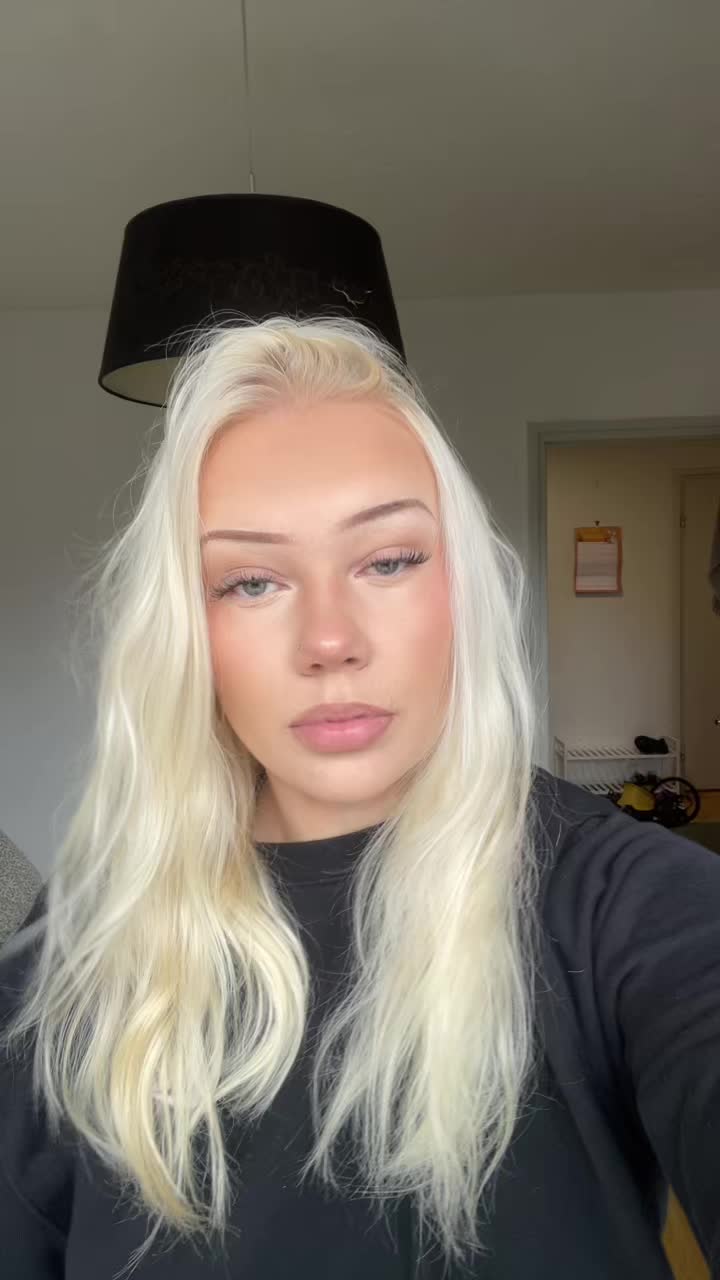 @E💫