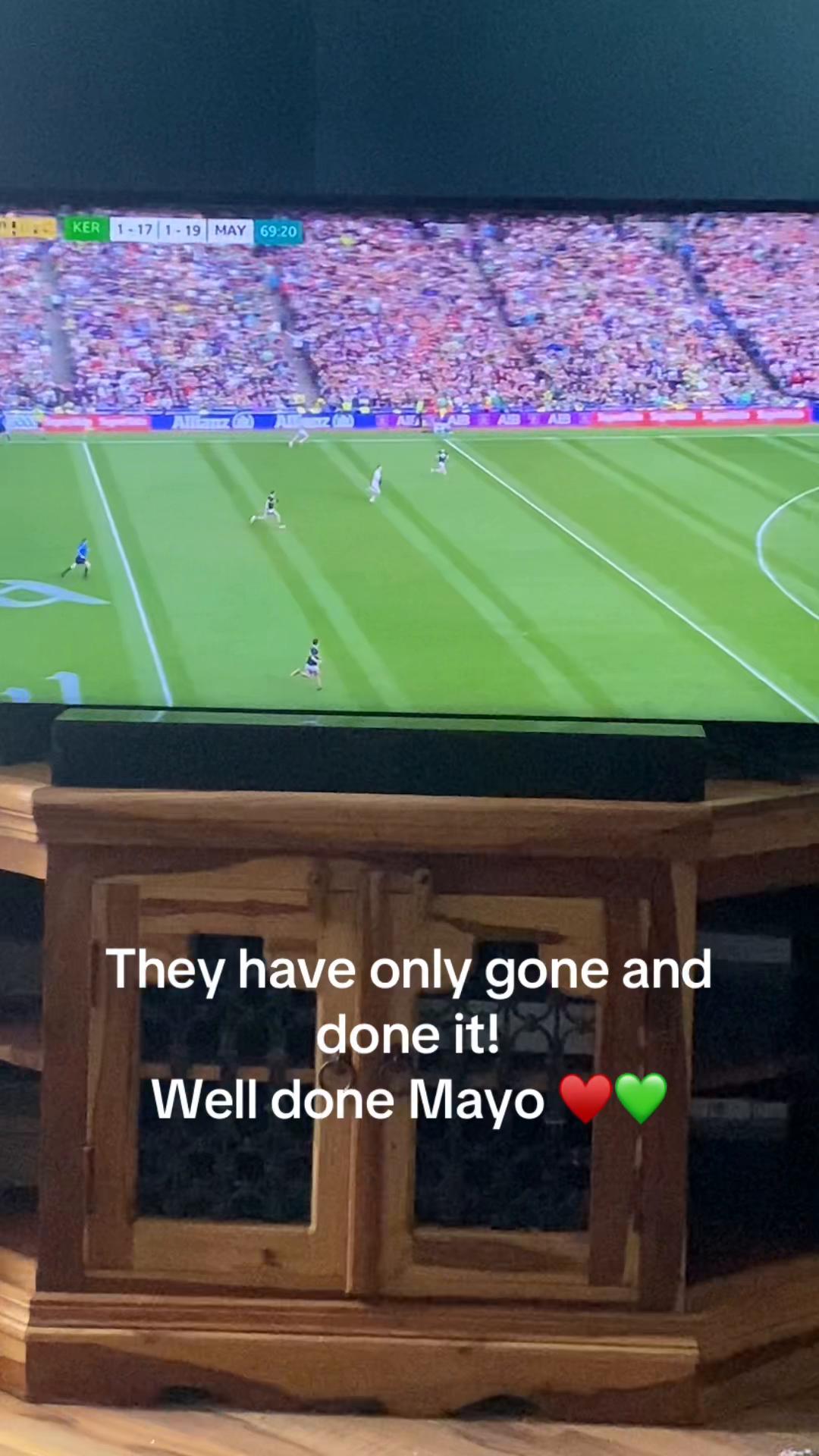 @Laura 🇮🇪🍀