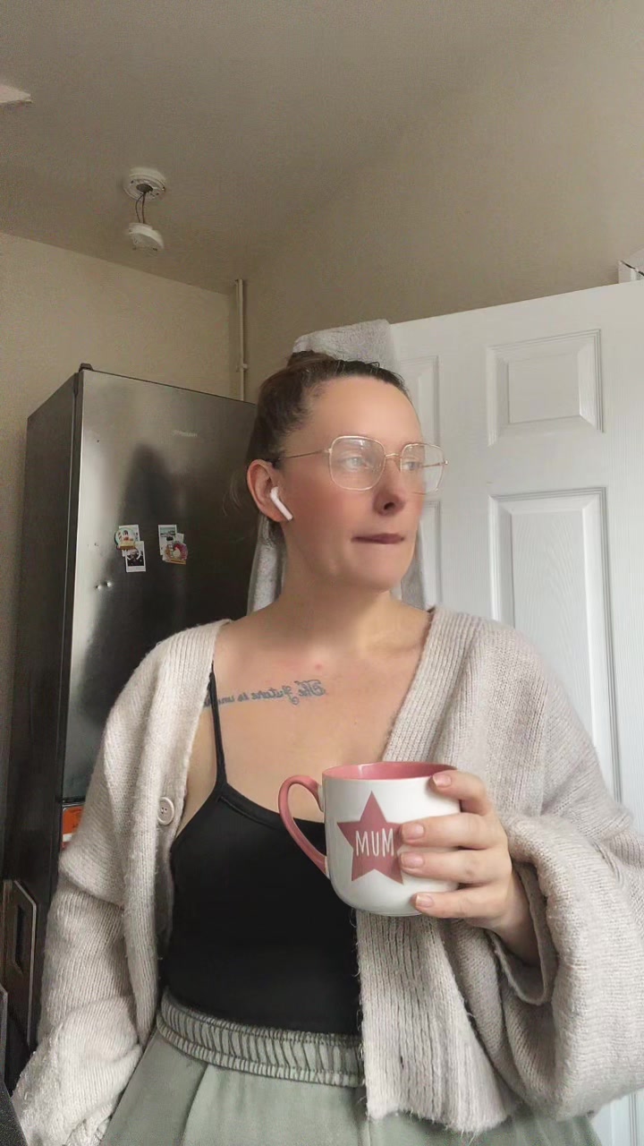 @🦋✧༝ 𝓚𝓮𝓵 ༝✧🦋