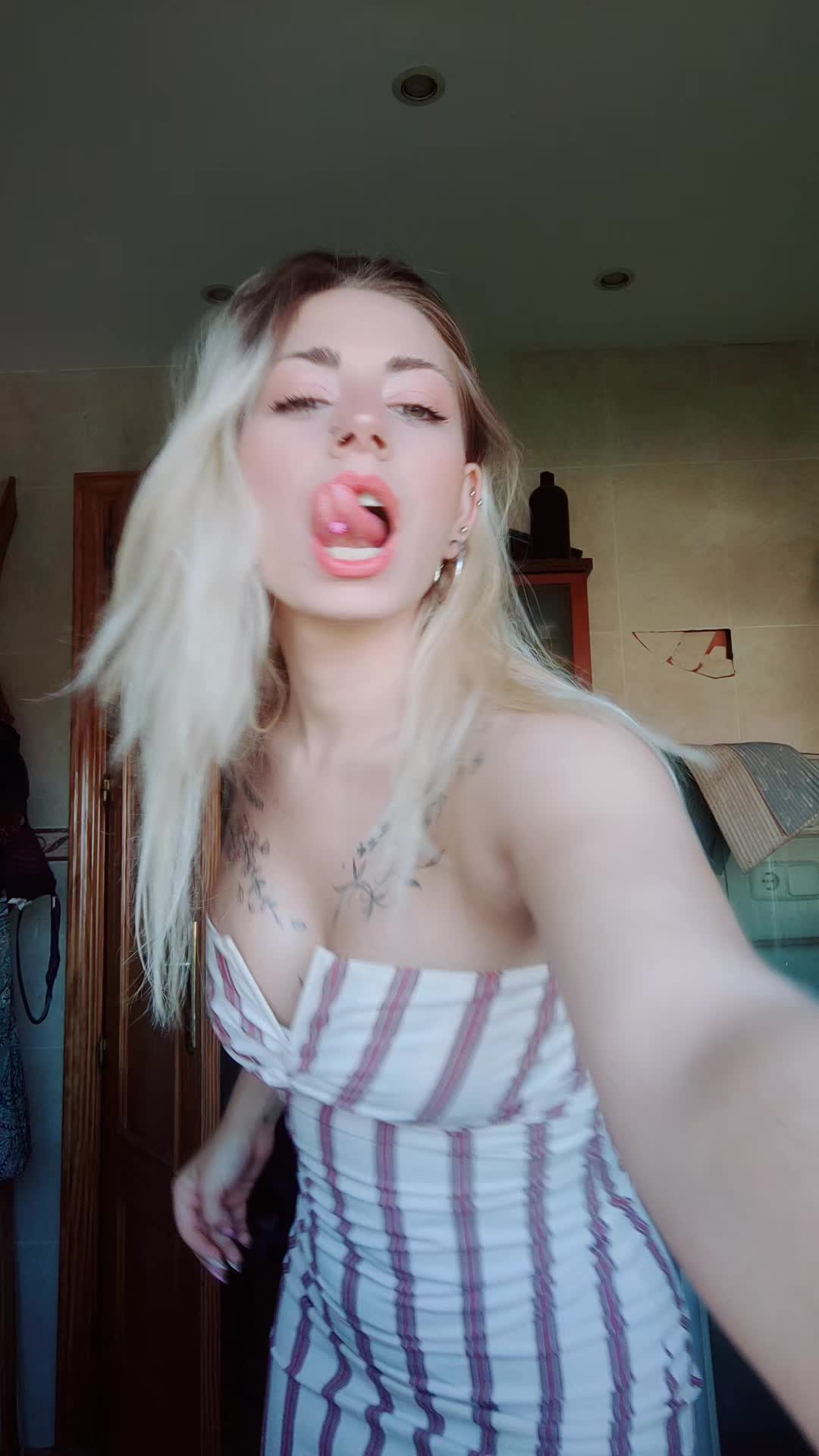 @LuciaMadreDeUnCachorroLobo