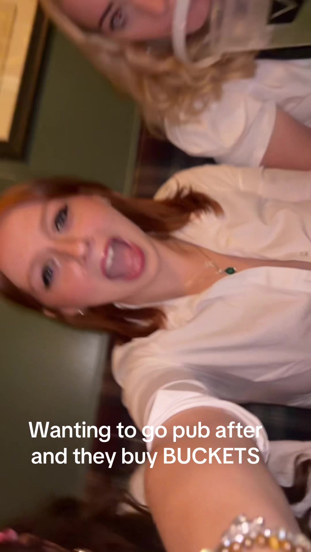 @Ez <3