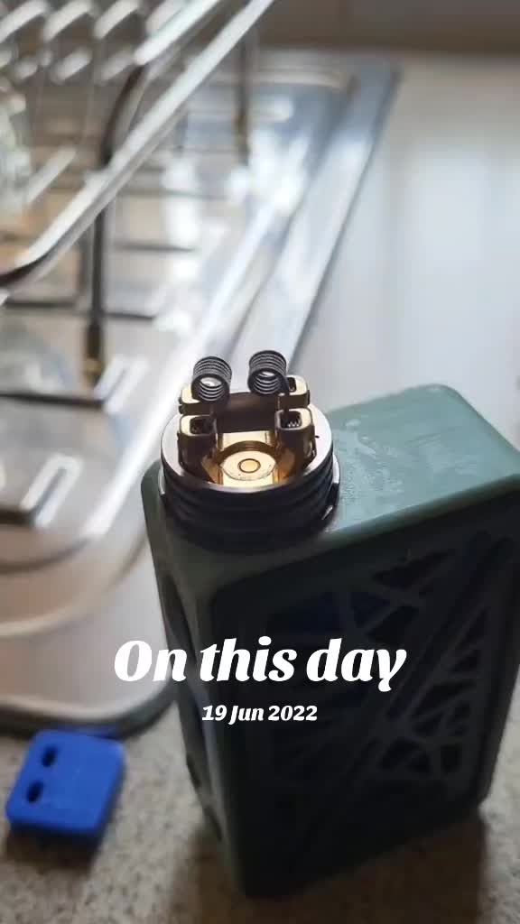 @thelonevapor