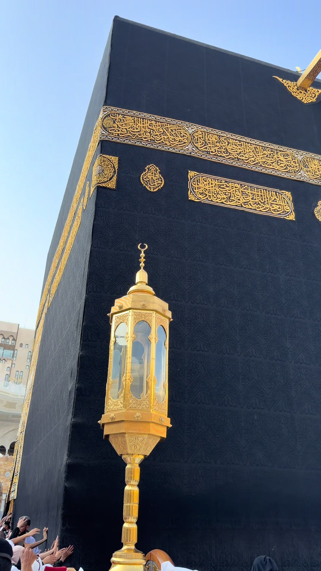 @M /\ Ł I K🇶🇦
