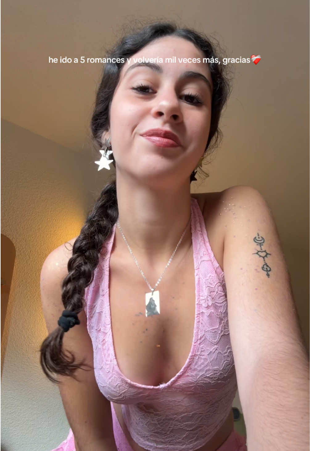 @daniela