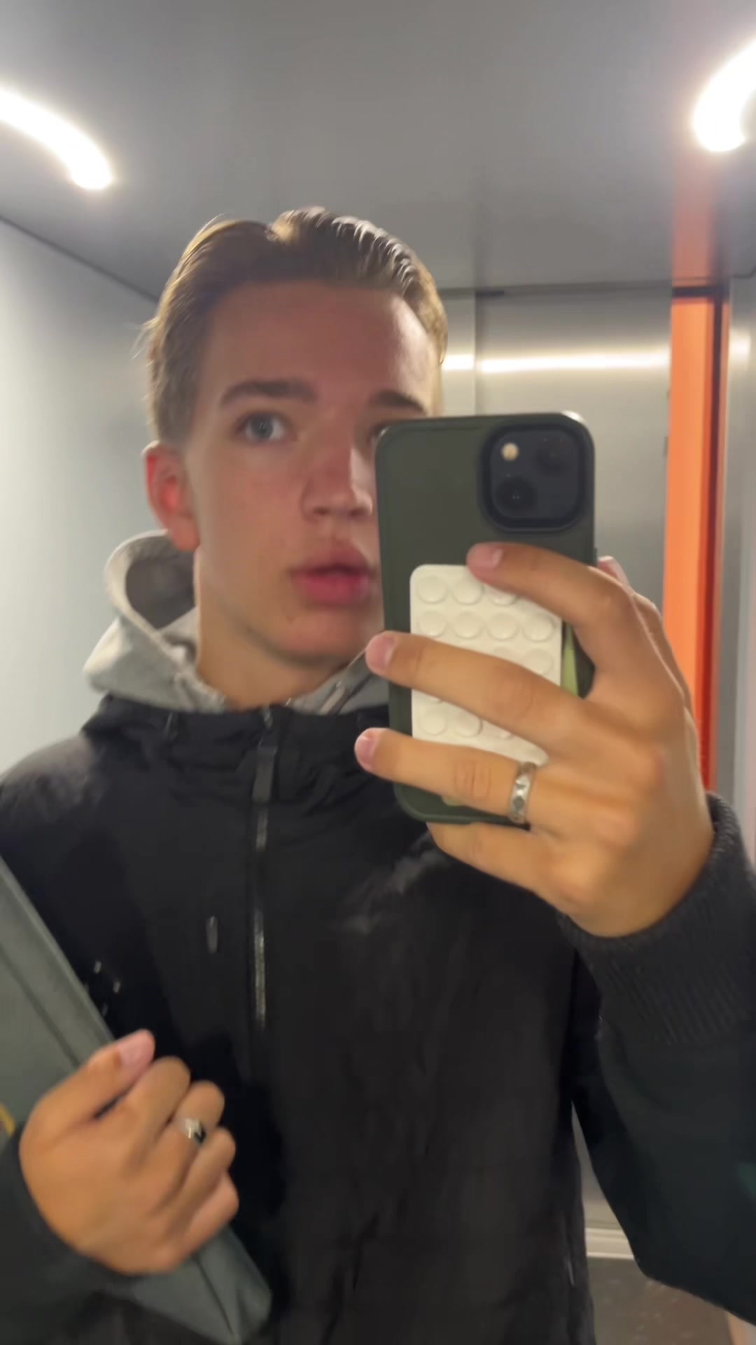 @Daniel Bragd