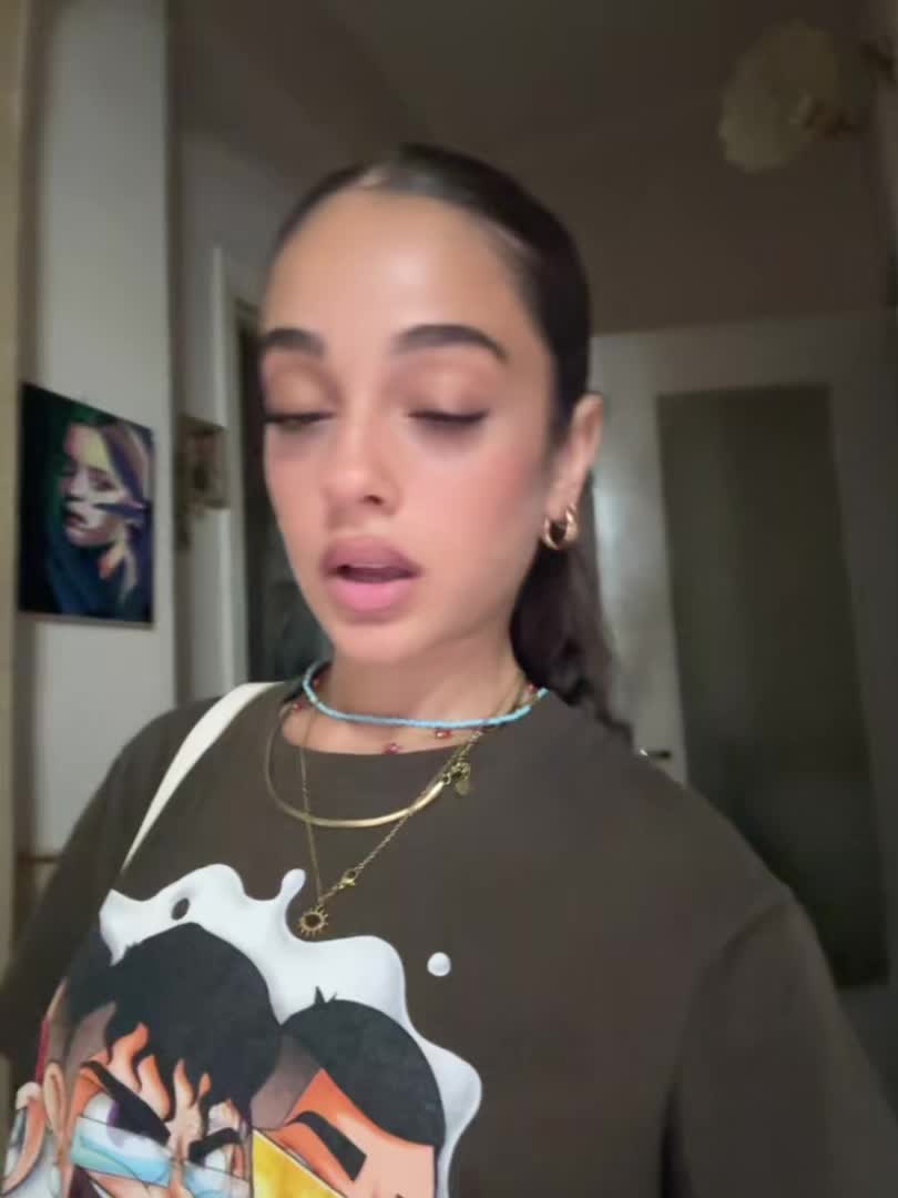 @Alessia💜