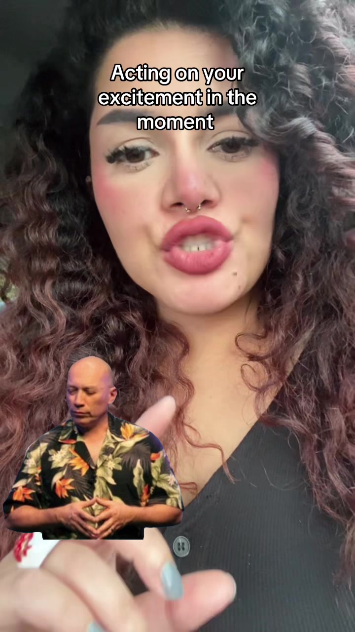 @curlzandconsciousness 𓂀