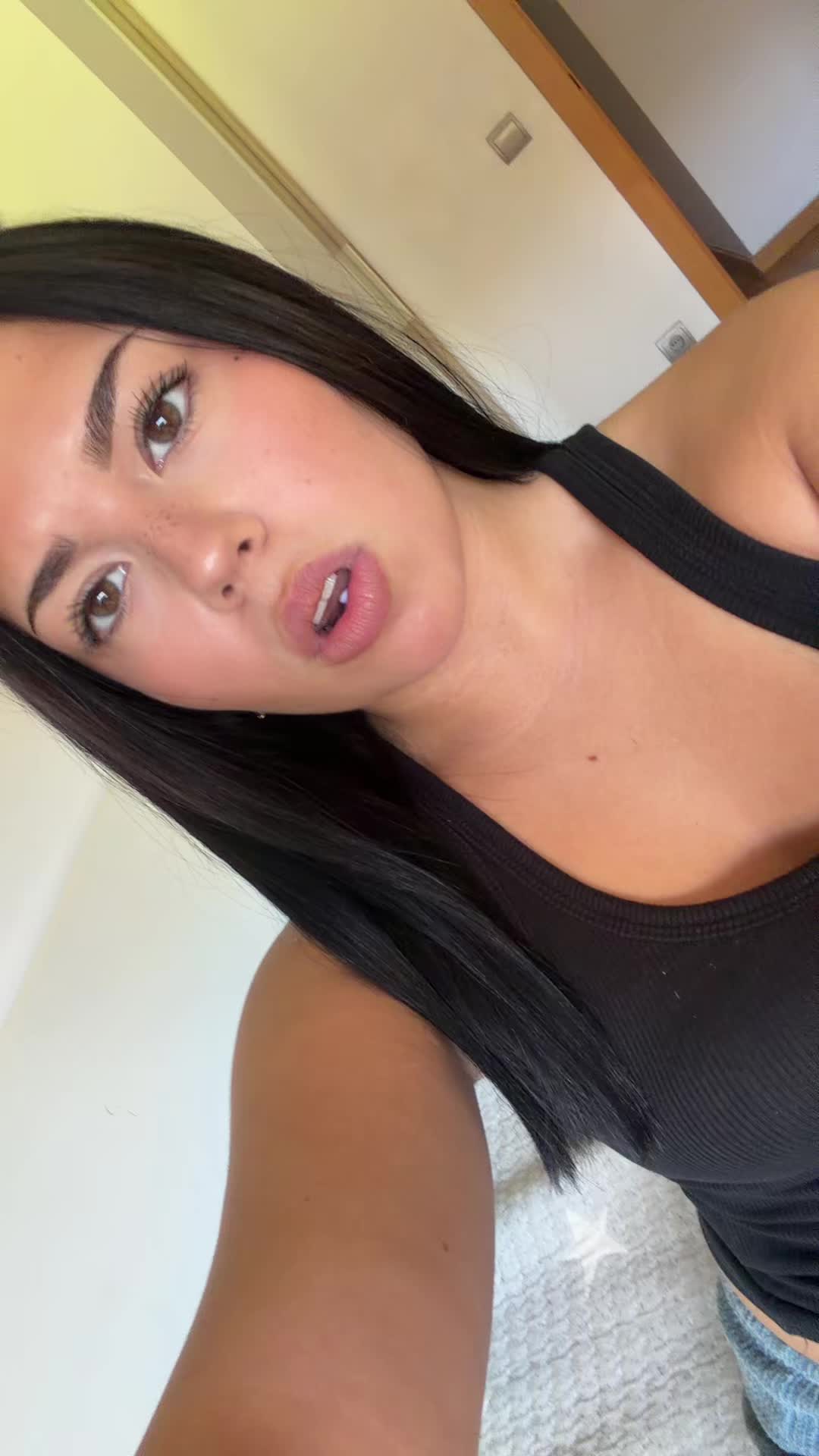 @Yaraaa