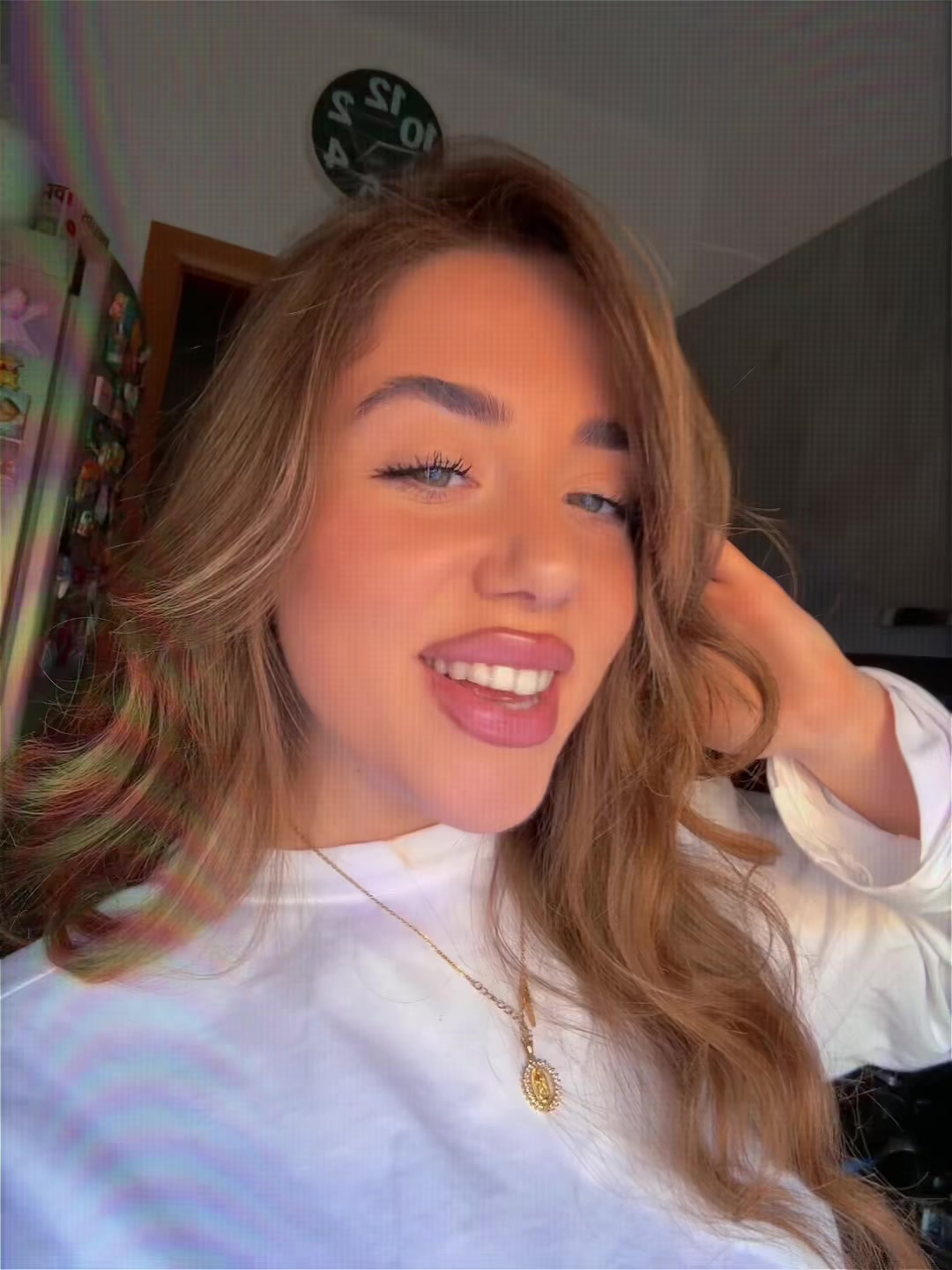 @R🍒