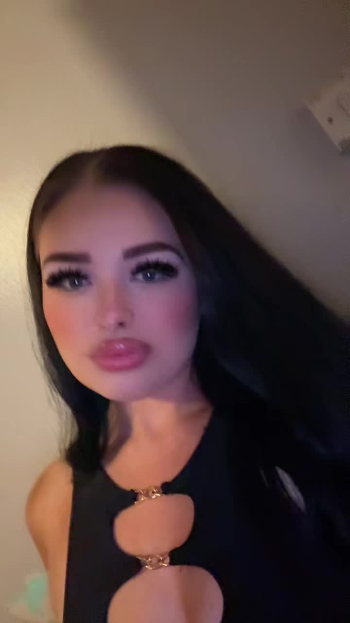 @🍒 Chels🍒 💋