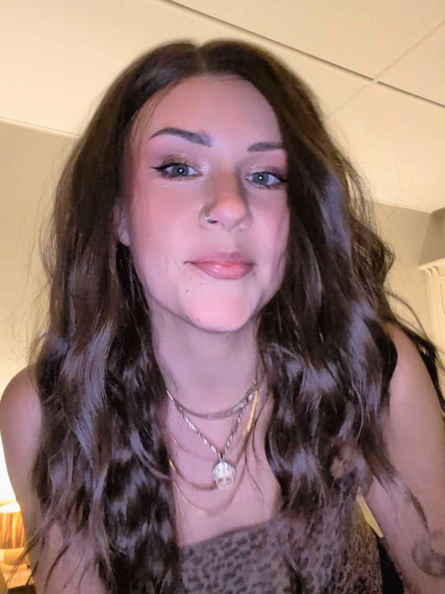@Emma | Bald Baddie ๐