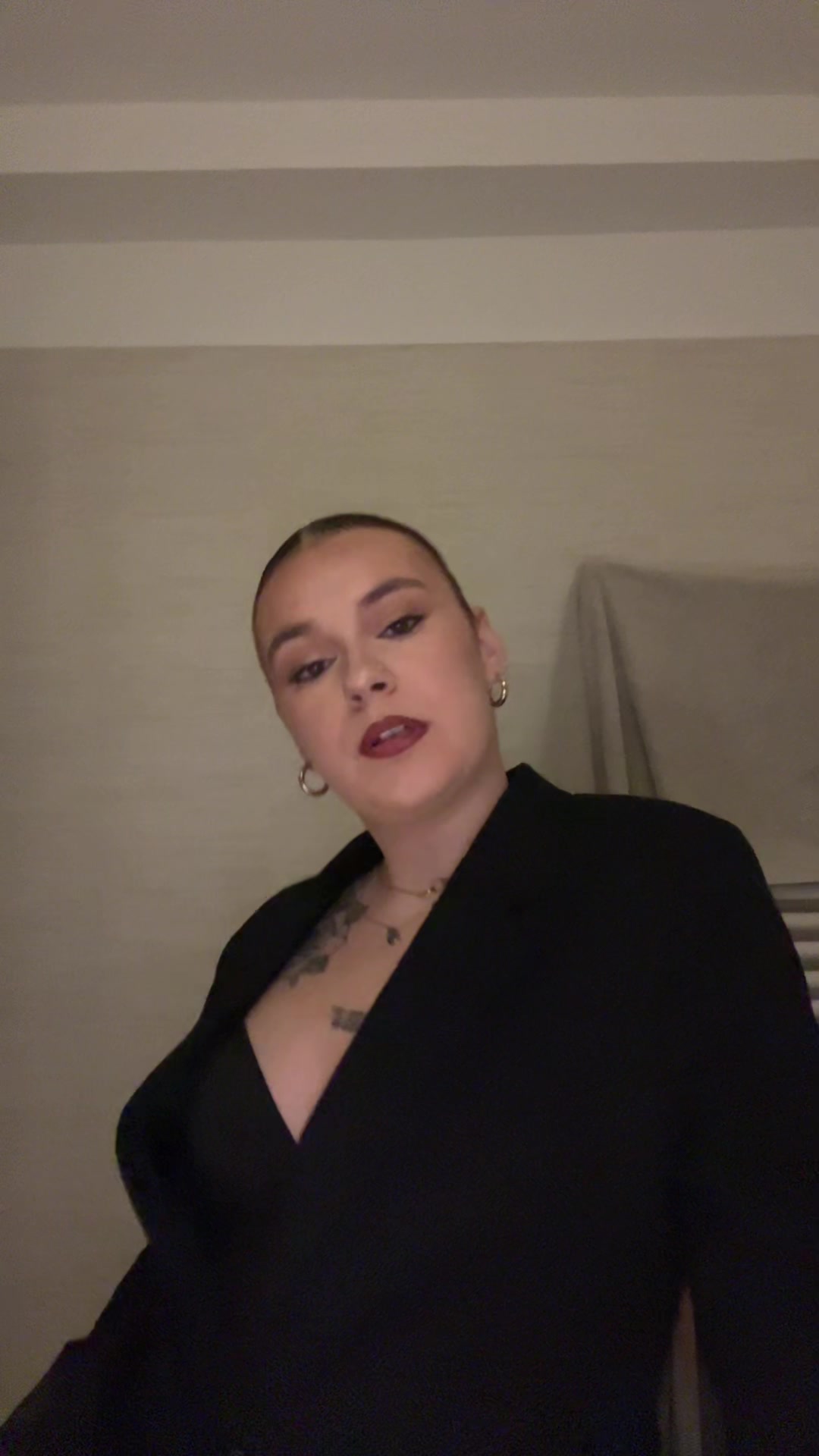 @fiona.evn