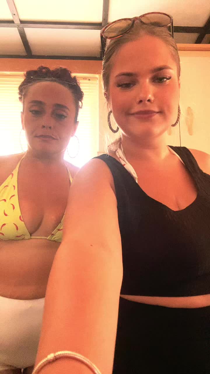 @Amielouise18
