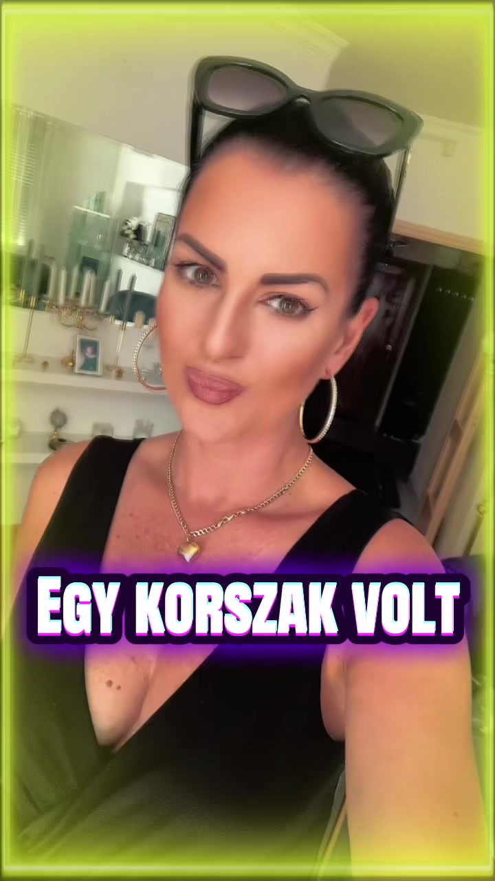 @Krisztina M&oacute;cz&aacute;r