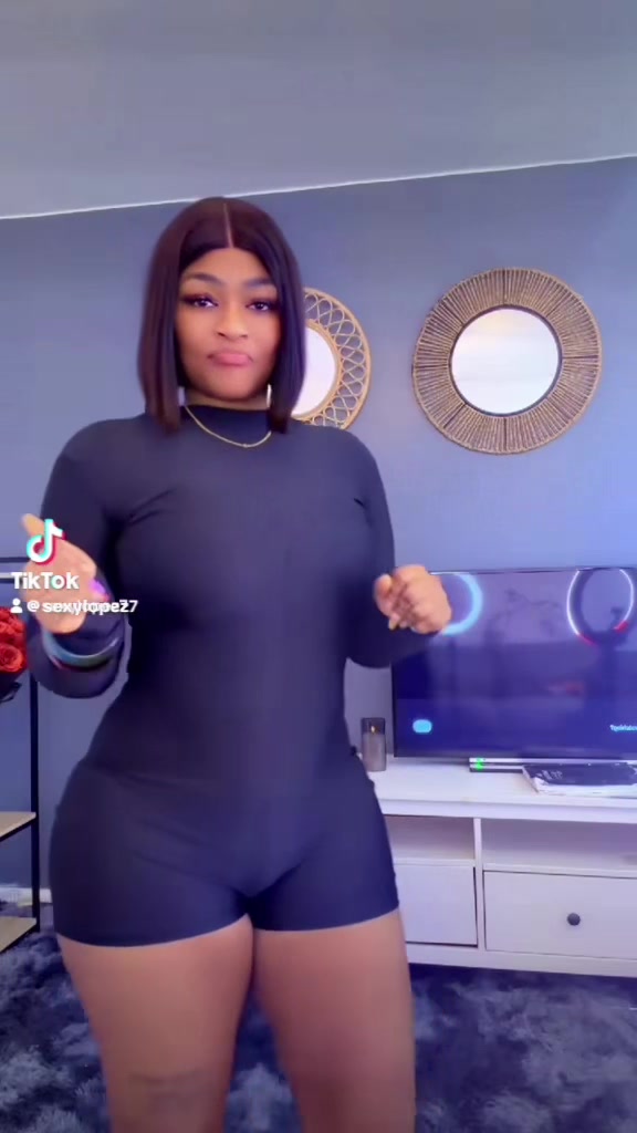 @🇬🇧🇳🇬 SexyLopez09💦