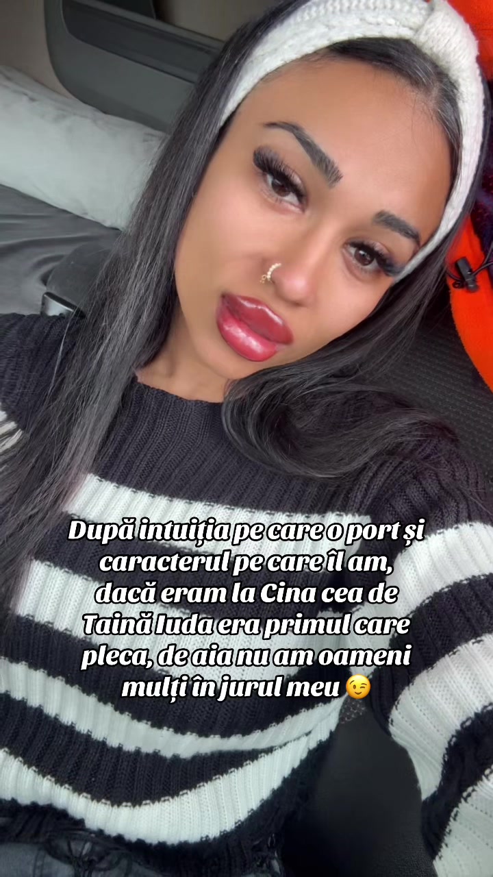@Ayla_Christine