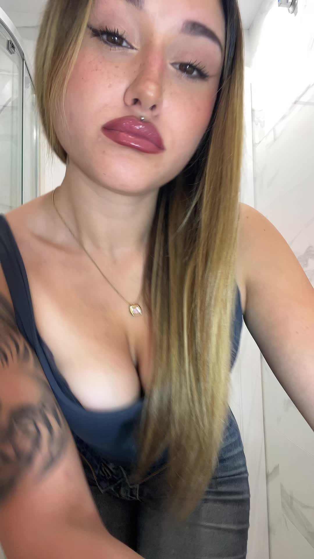 @Alessandra