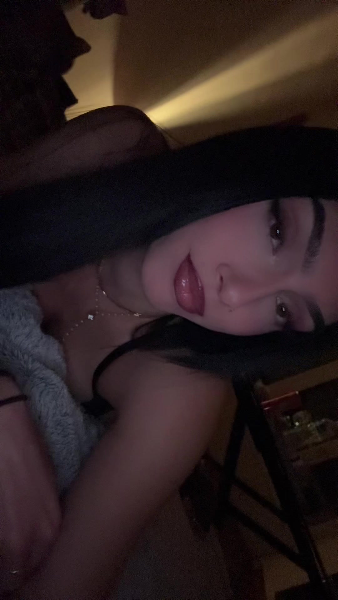 @n4_