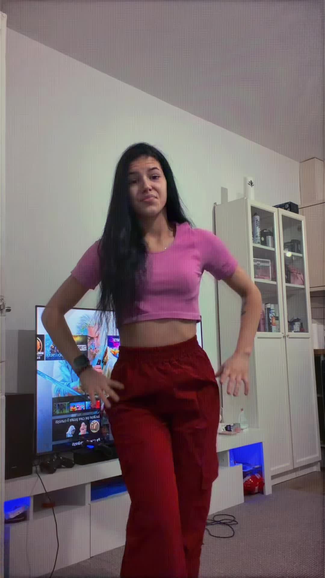 @Adina Ada27