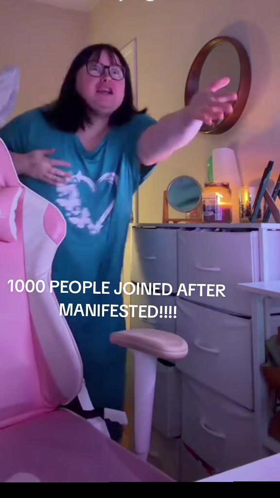 @nelliexo