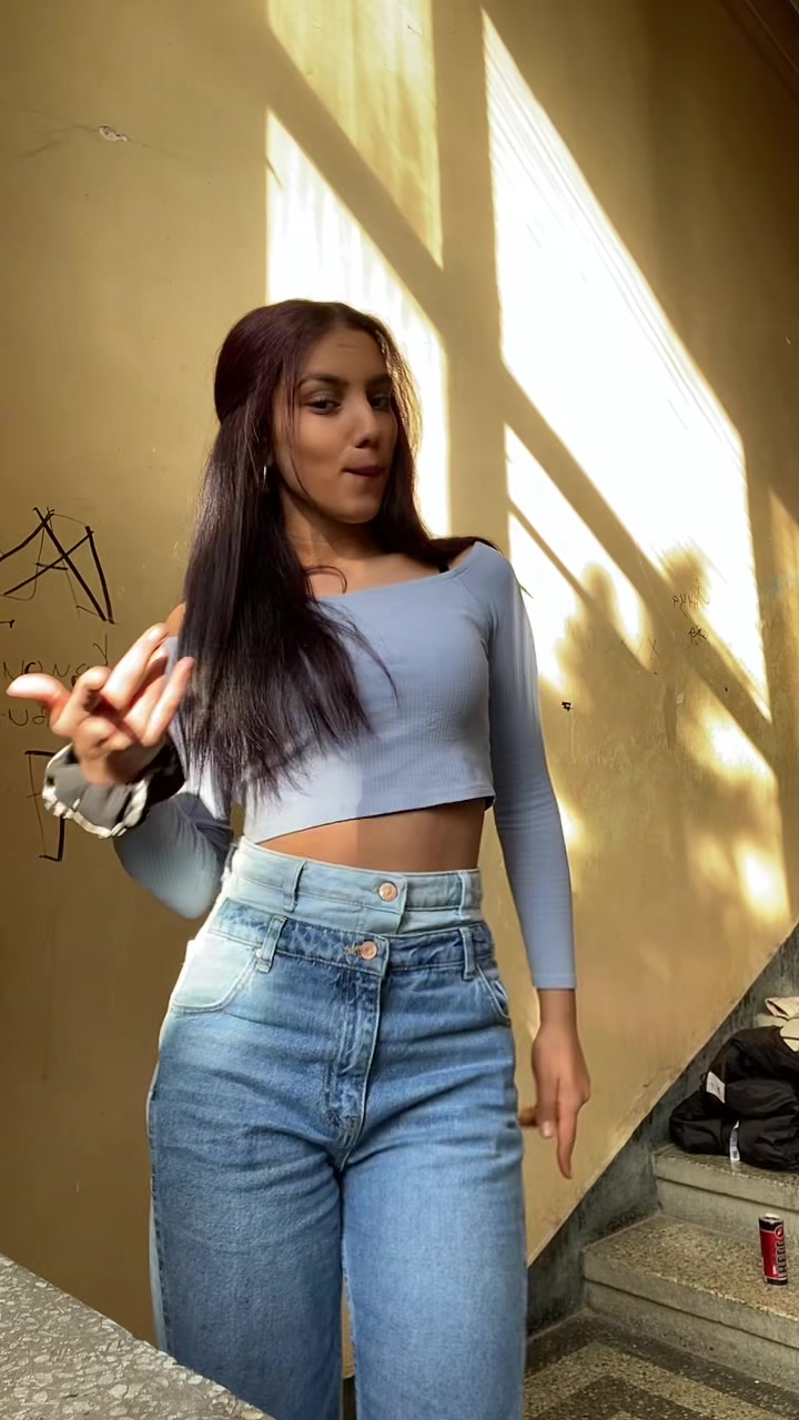 @🖤