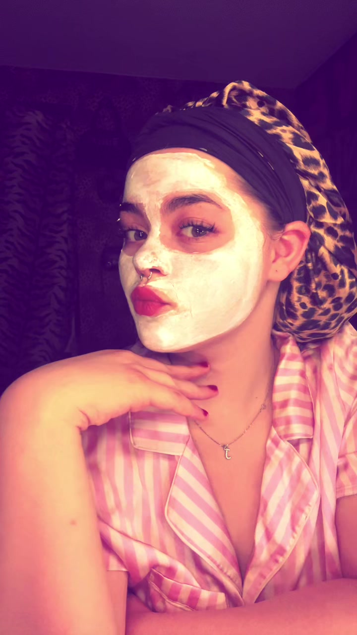 @lexipooxo