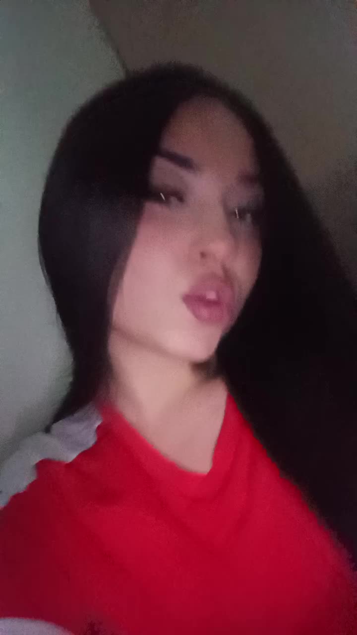 @tati 🍒🪞📿