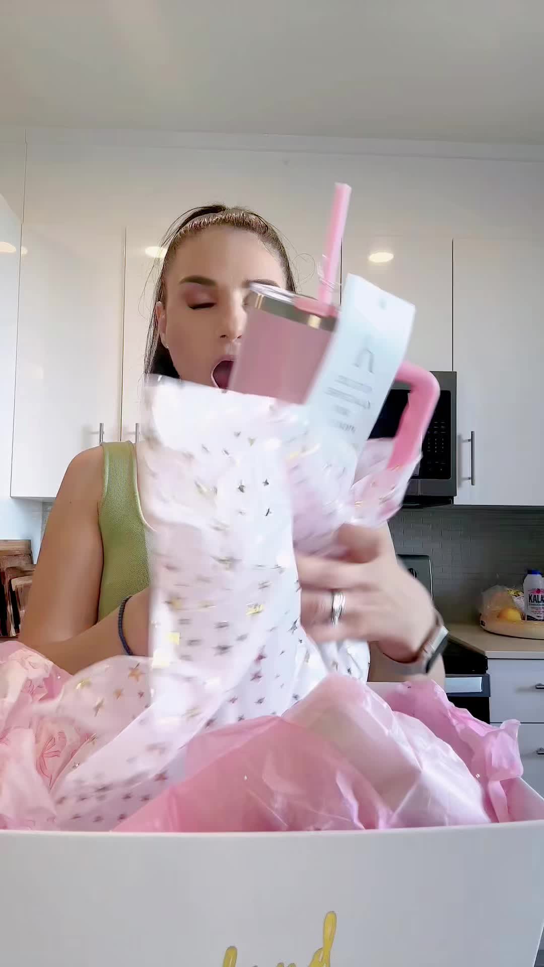 @KalliopiP