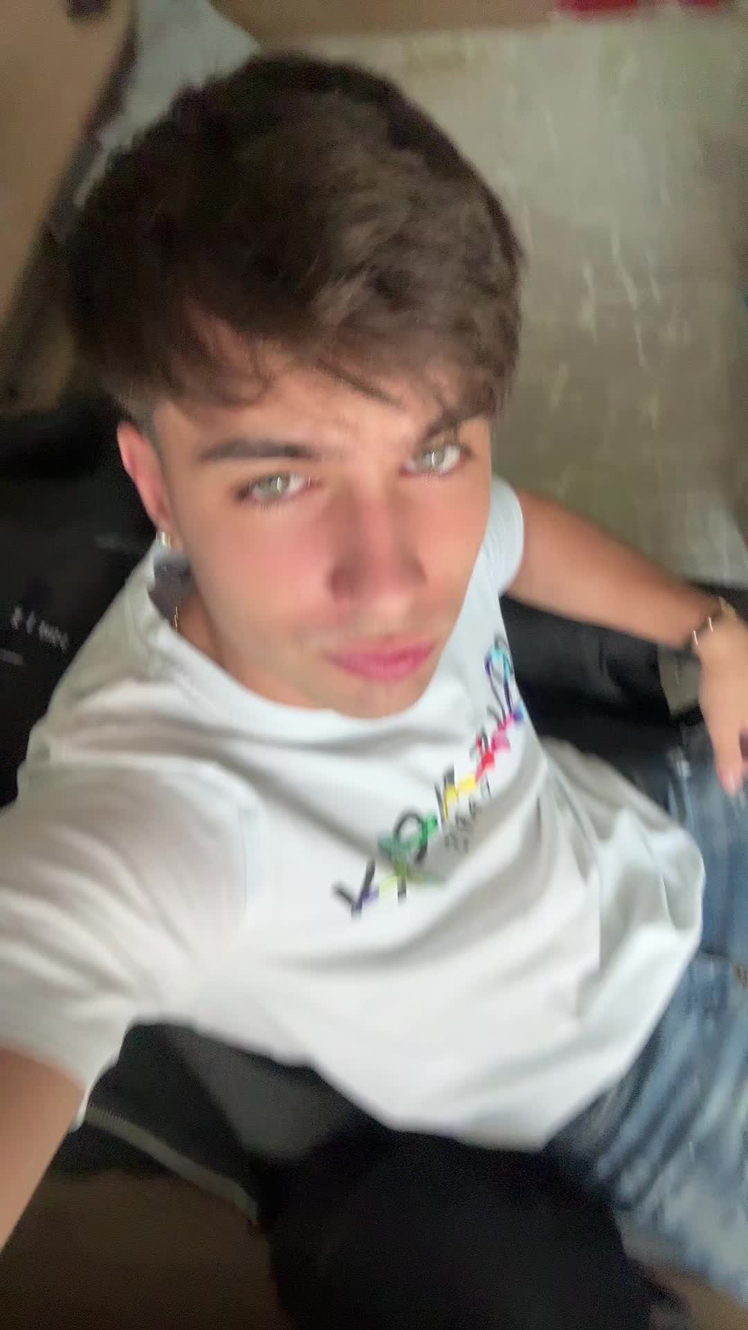 @_.dragoss