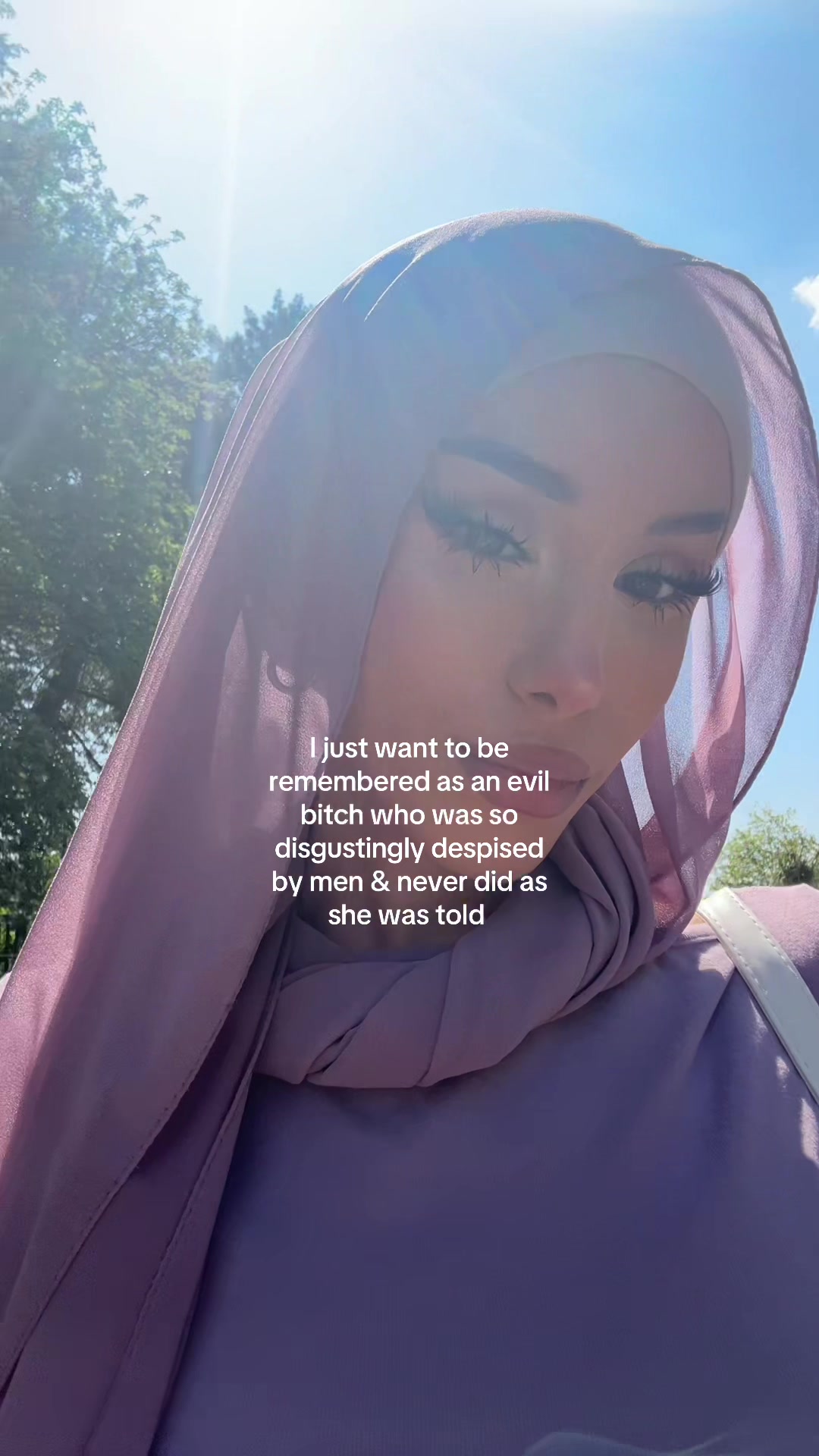 @Ayah 🦋