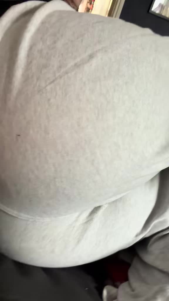 @R💋