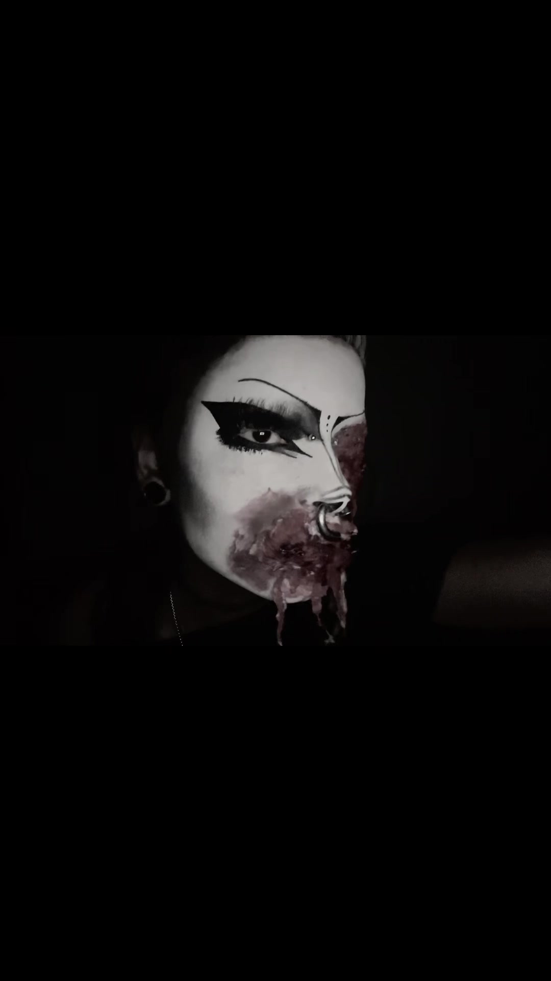 @Meg🦇