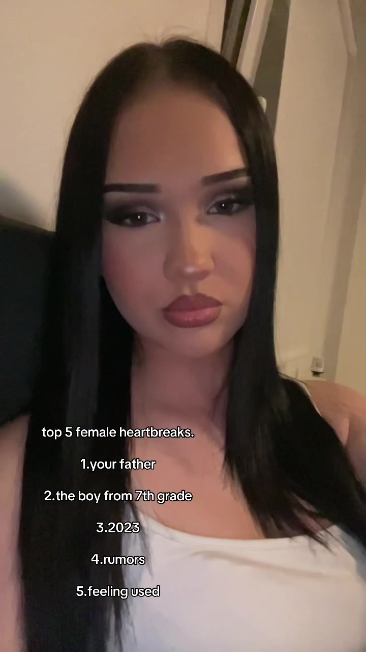 @𝑳𝒾𝒍𝒍𝒚ᥫ᭡