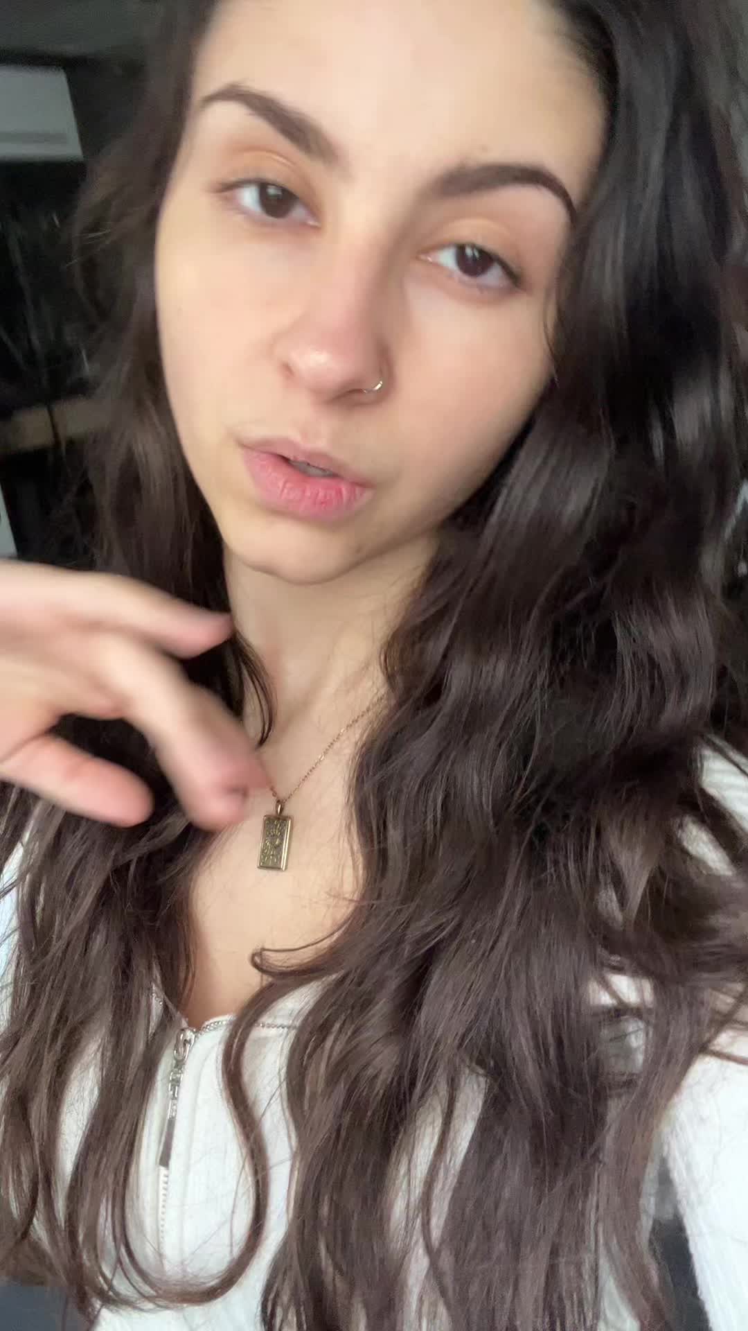 @uxuu🌙