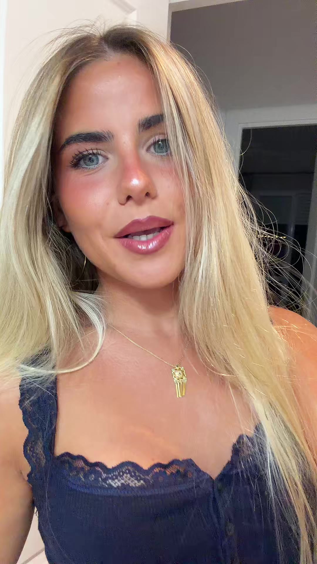 @Ali&ensp;Moreno