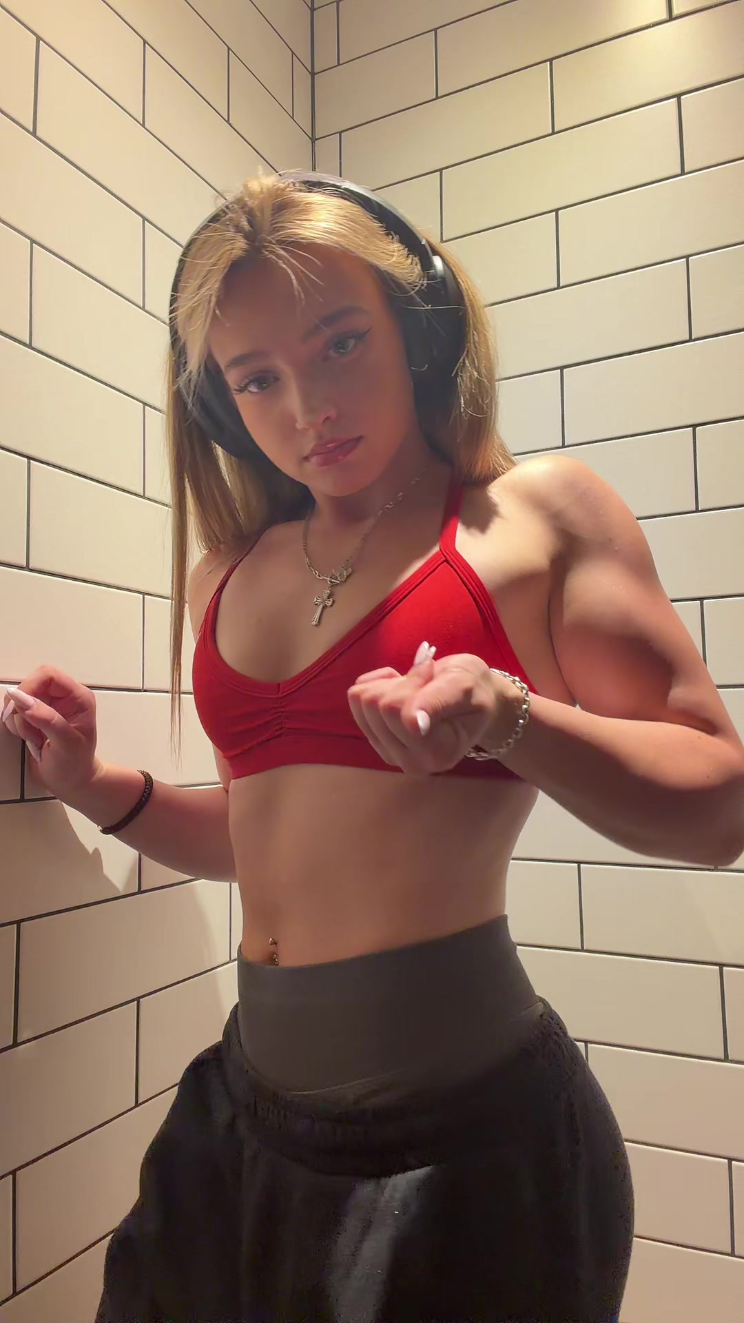 @lilyderenzyfit