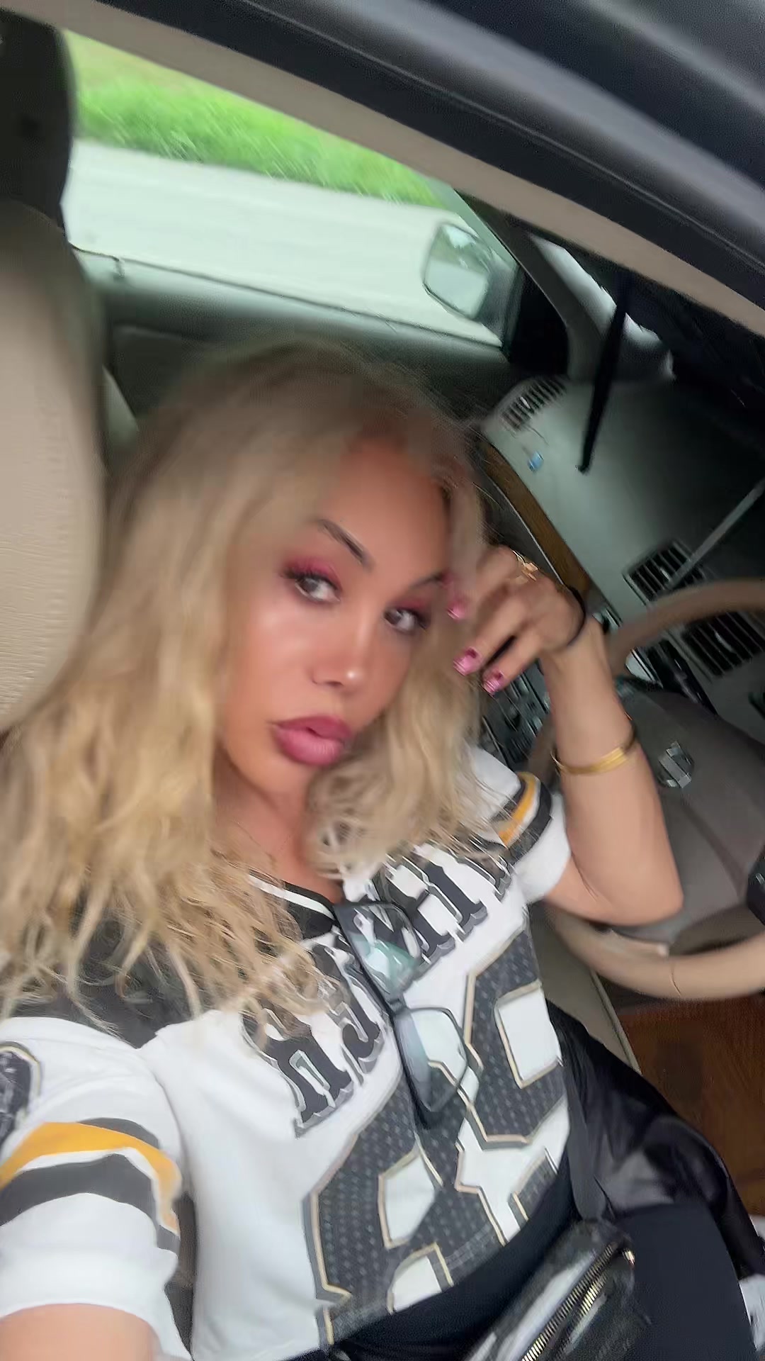 @Silviatransex