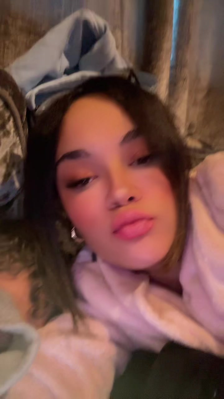 @𝘾𝙝𝙖𝙣𝙣𝙣🍒