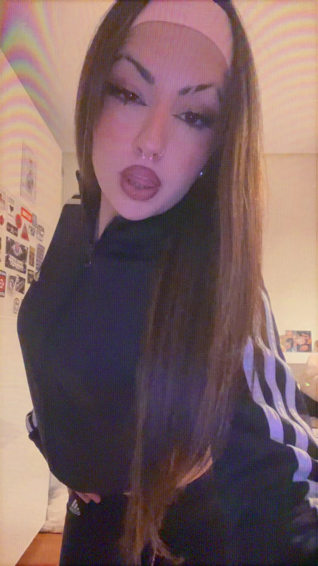 @ollaaiiaaa