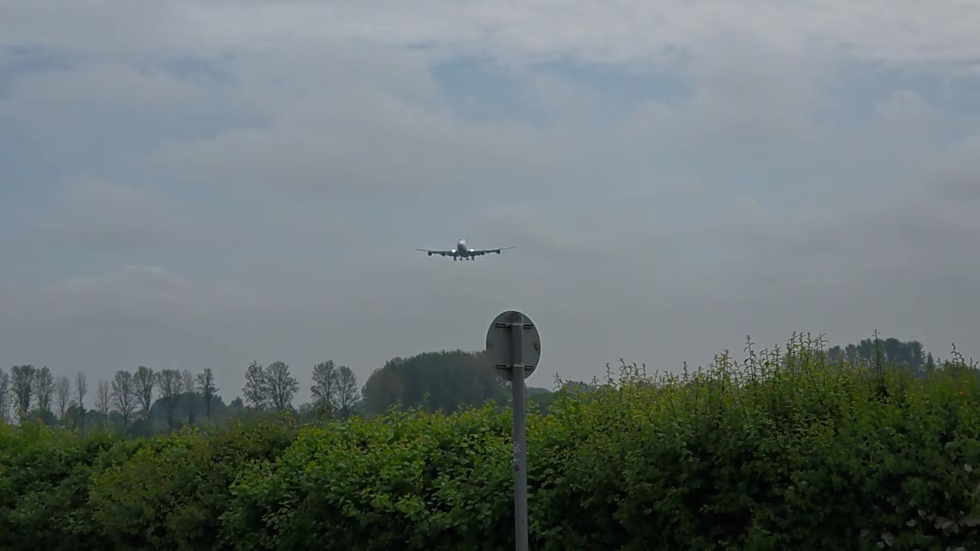 @Mark likes planes