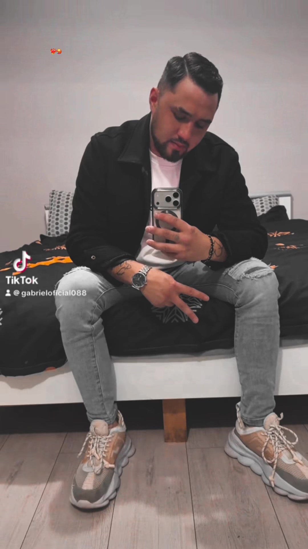 @Gabriel &Oslash;ff&iuml;c&iuml;&auml;l