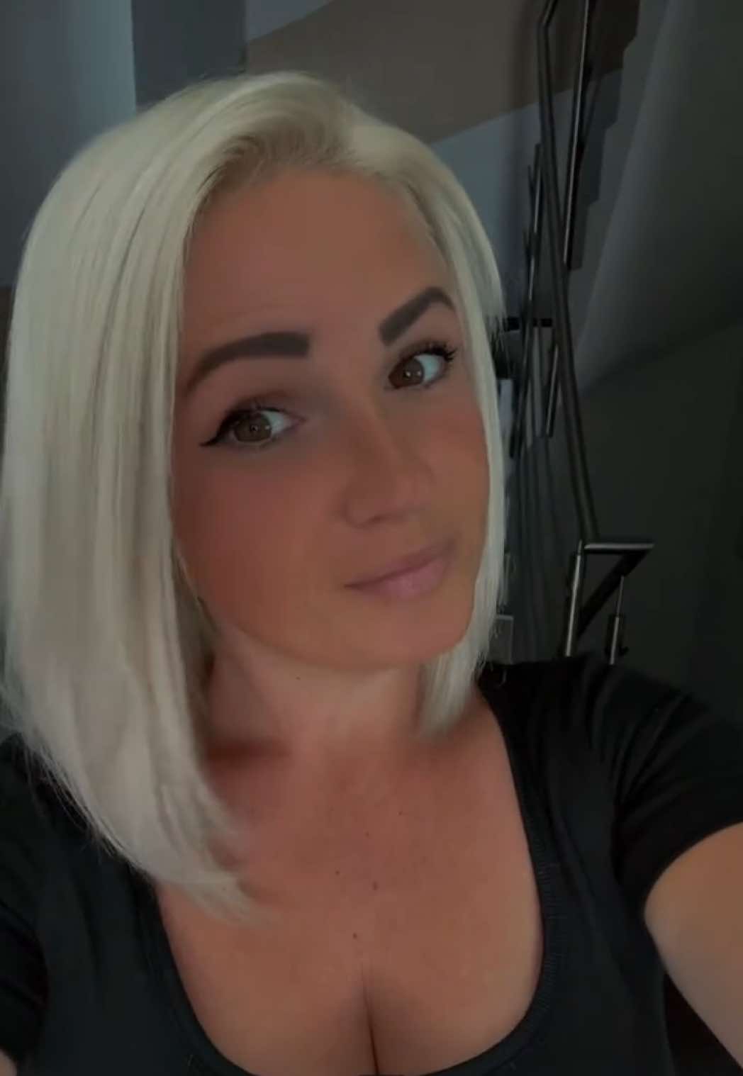 @♡𝙱𝚕𝚘𝚗𝚍𝚒𝑒♡