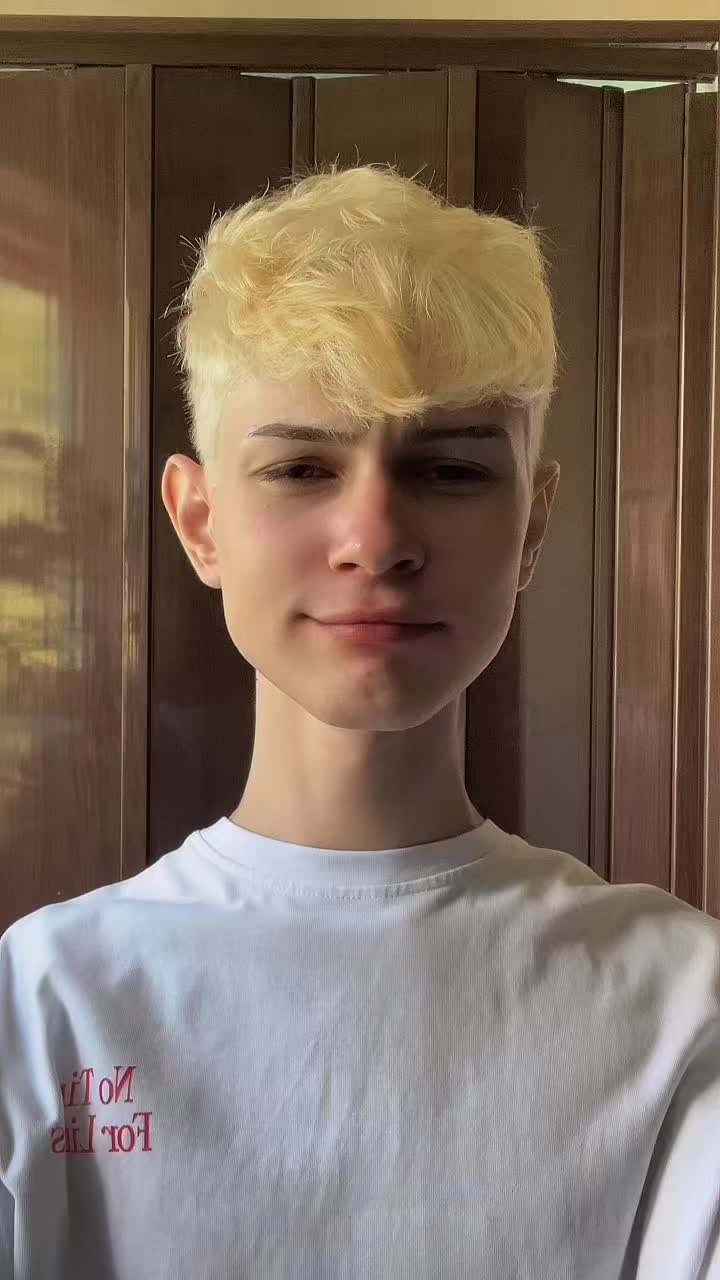 @denniukk