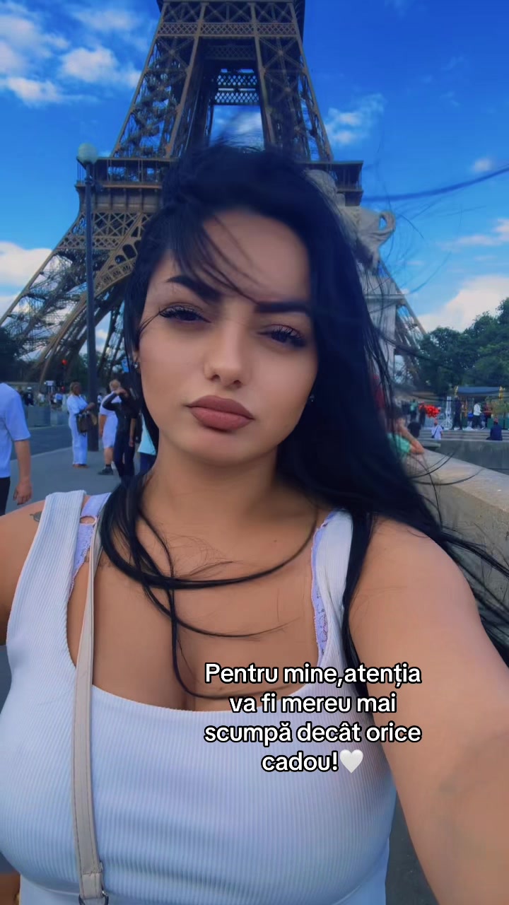 @Cristina Criss