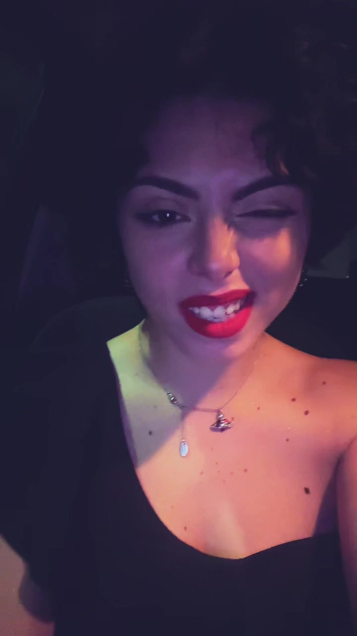 @Rosie_