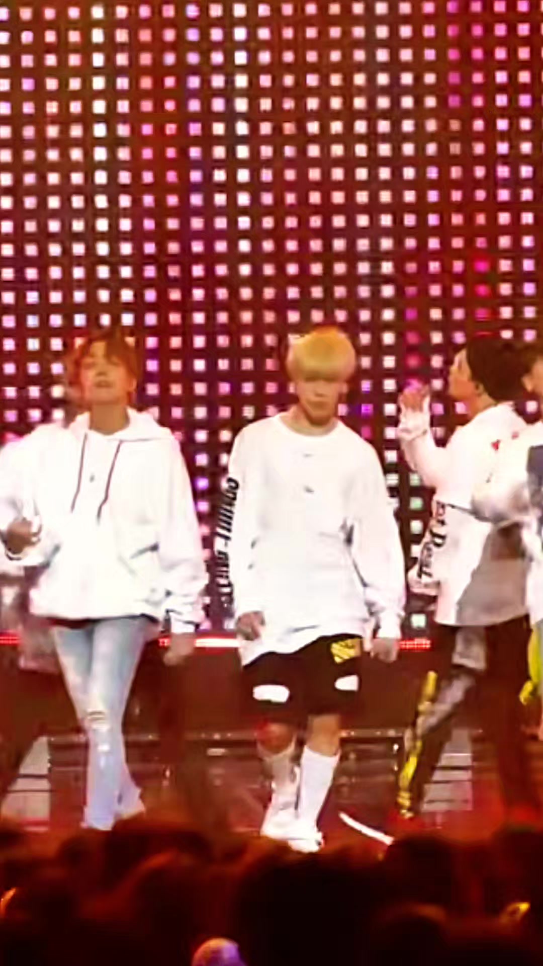 @5SHINee